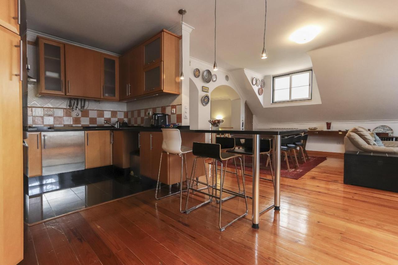 Grand Parliament Duplex By Homing Apartment Lisbon Luaran gambar
